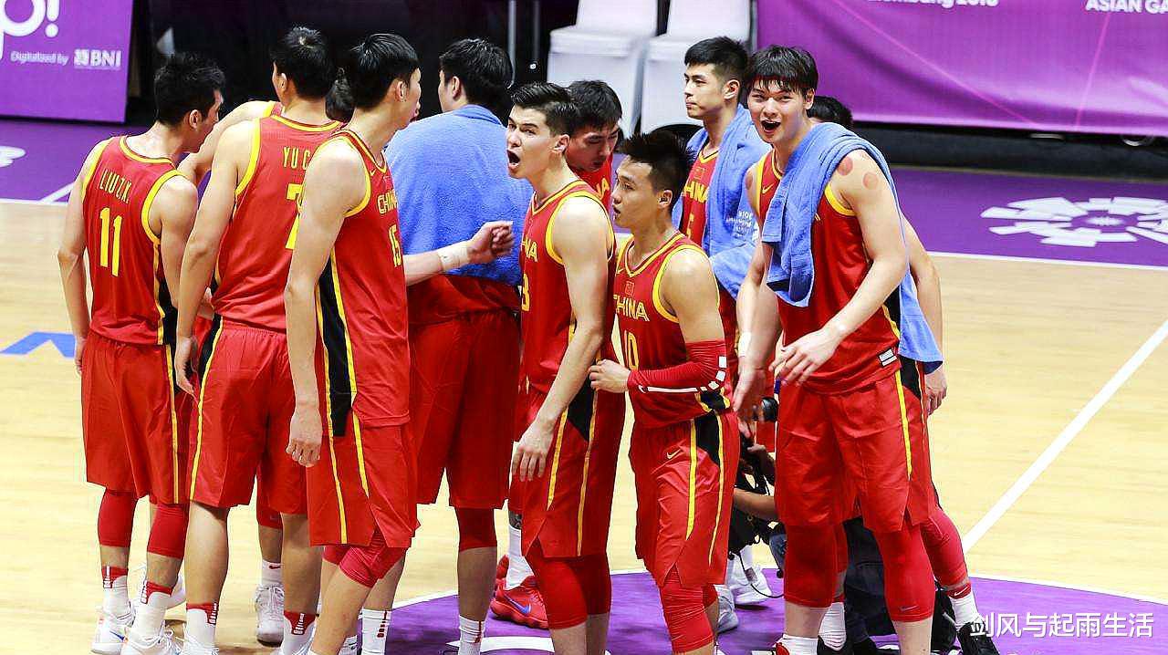 中国男篮经历了什么？世界排名跌至28位，寄希望于未来(4)