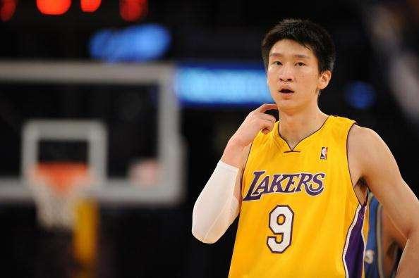 中国球员nba最高分 中国球员NBA生涯最高分(3)