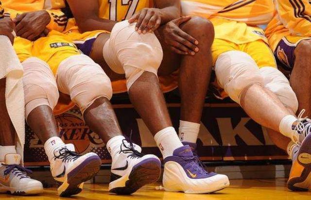 NBA首例！冰敷导致退役！他的膝盖就这样彻底废了(8)