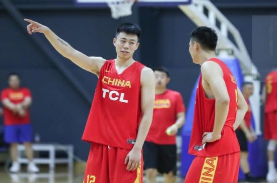 按目前中国球员的情况，想要进入NBA，是一件比较难的事情(3)