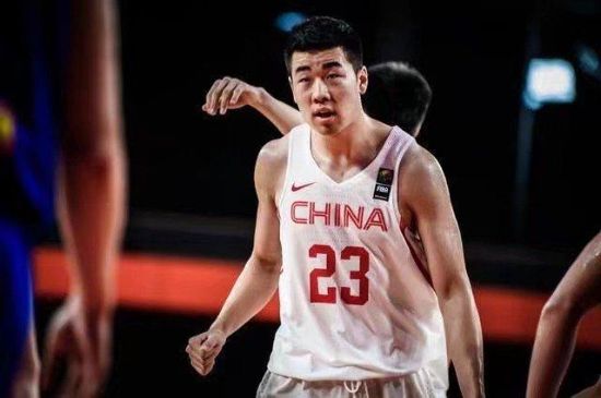 按目前中国球员的情况，想要进入NBA，是一件比较难的事情(4)