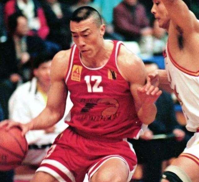 加盟nba的中国球员马健 当年中国球员想去NBA有多难(5)