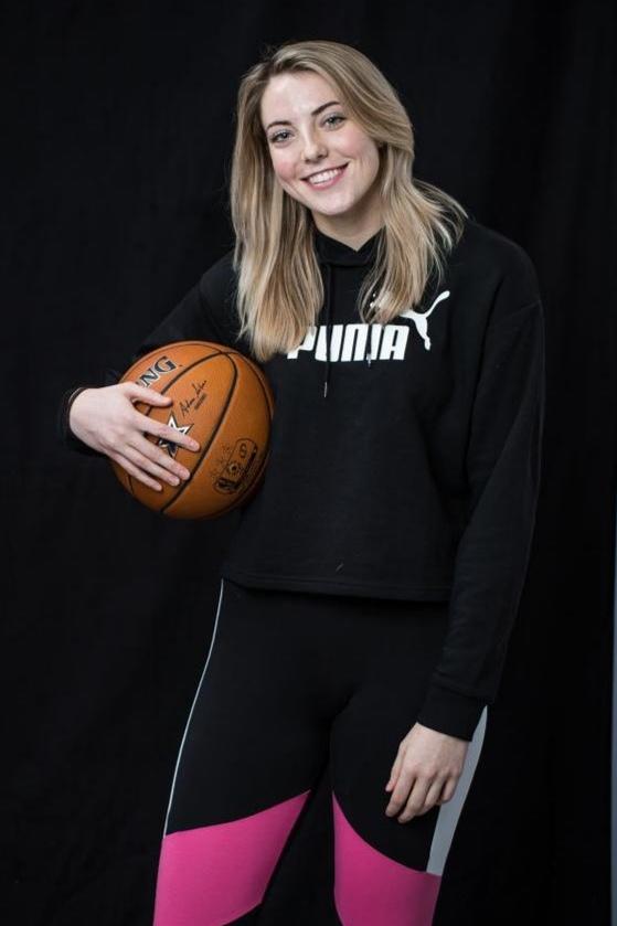 萨缪尔森wnba WNBA现役第一美女的写真风采(6)