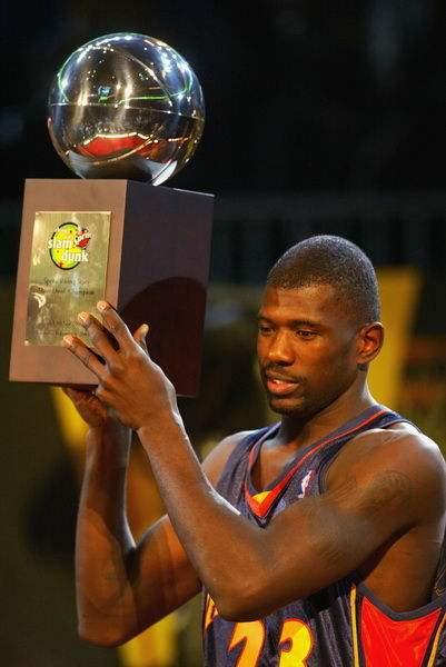 2001年nba全明星扣篮大赛 历届NBA全明星扣篮大赛冠军名单汇总(18)