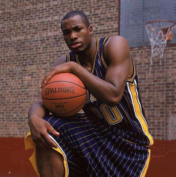 2001年nba全明星扣篮大赛 历届NBA全明星扣篮大赛冠军名单汇总(19)