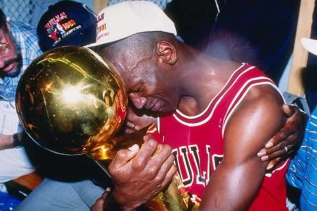 nba总决赛赛后庆祝 NBA夺冠庆祝时刻哪一幕感染你(1)