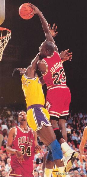 91年nba总决赛回顾 1991年NBA总决赛第一场——遗憾的绝杀(9)