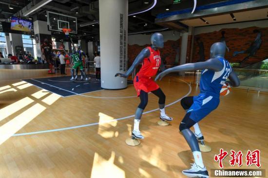 nba互动 NBA互动体验馆在海口开馆(4)