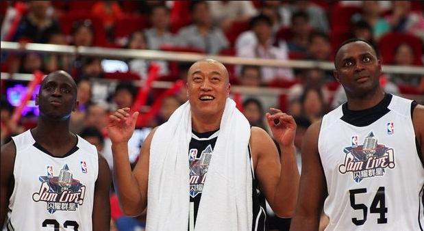 最早nba华人 他是中国最早进入NBA球员(2)
