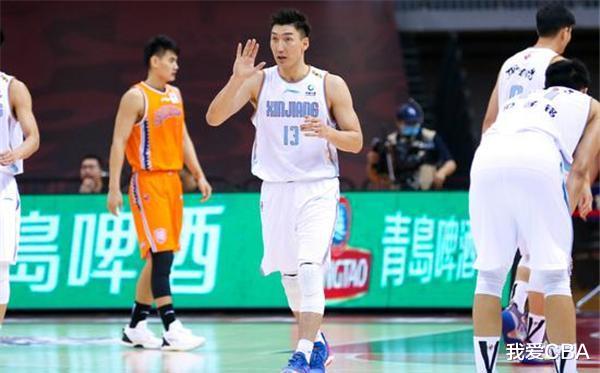 NBA教练都来了！上海男篮疯狂“挖人”能否化身CBA银河战舰？(2)