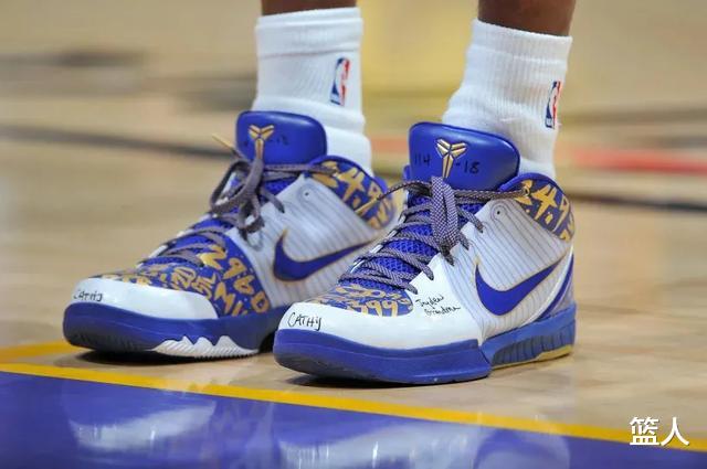 NBA球员上脚：科比亲穿的8双战靴，每一双都很有意义！(17)