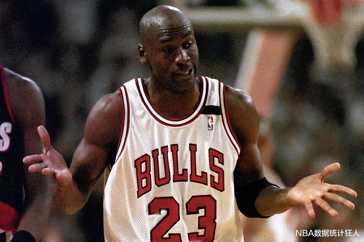 1991年乔丹率领的公牛有多牛，直接碾压5个NBA历史50大巨星夺得总冠军(1)