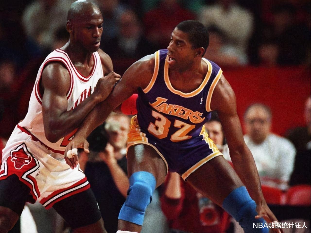 1991年乔丹率领的公牛有多牛，直接碾压5个NBA历史50大巨星夺得总冠军(9)