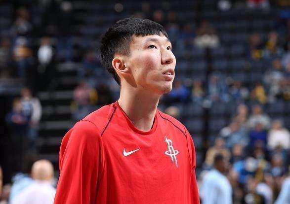 nba球星落寞 中国球员在NBA的落寞时刻(2)