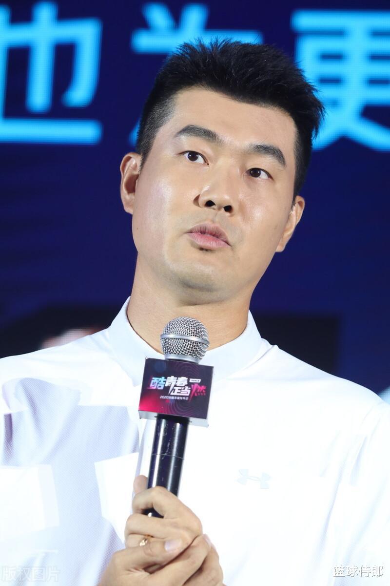 答球迷：朱芳雨退役当广东总经理，杜锋是教练，为何王仕鹏没留队？(3)
