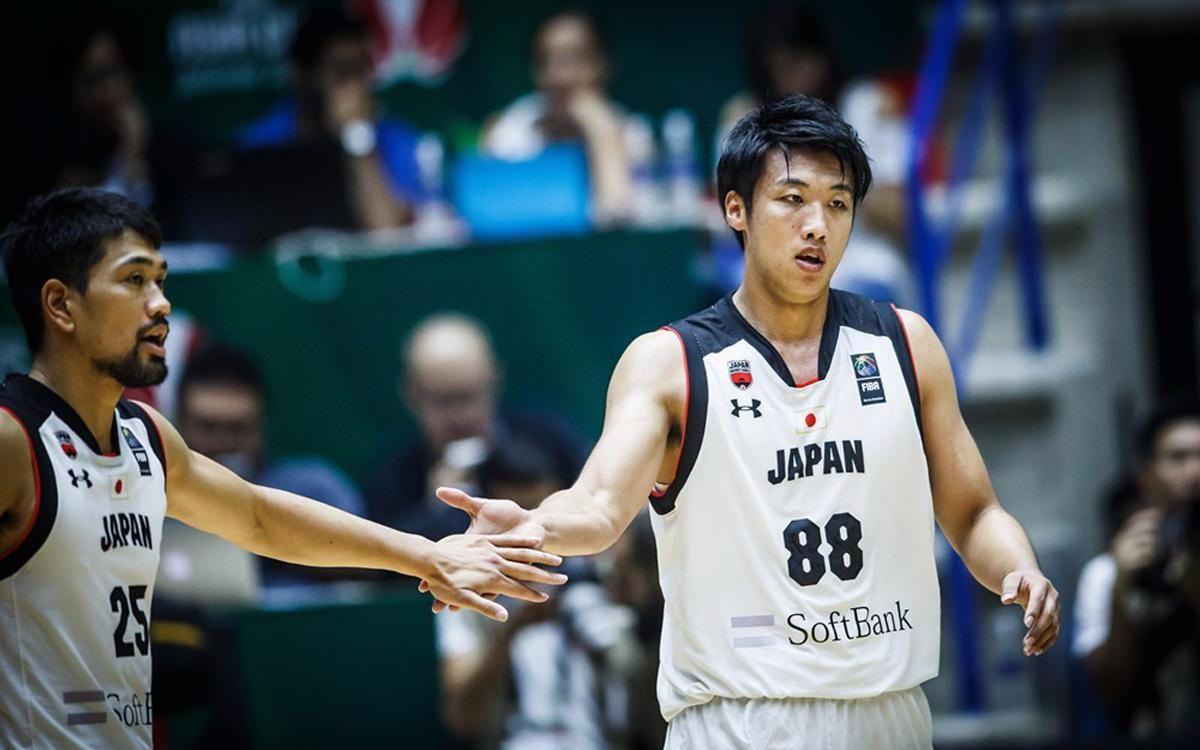日本男篮名将，生于中国体育世家，本可加入辽宁男篮，如今成对手(3)