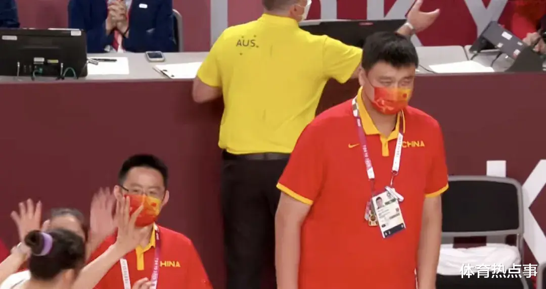 2分险胜！绝杀世界第二！中国女篮，笑着把球赢了(3)