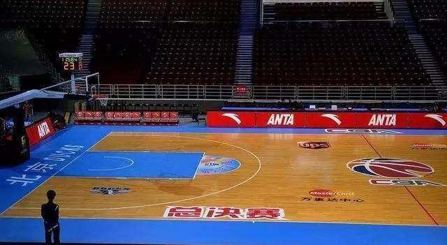 揭开真相，CBA的地板为何不能换成NBA球队那样的地板，是差钱么？(2)
