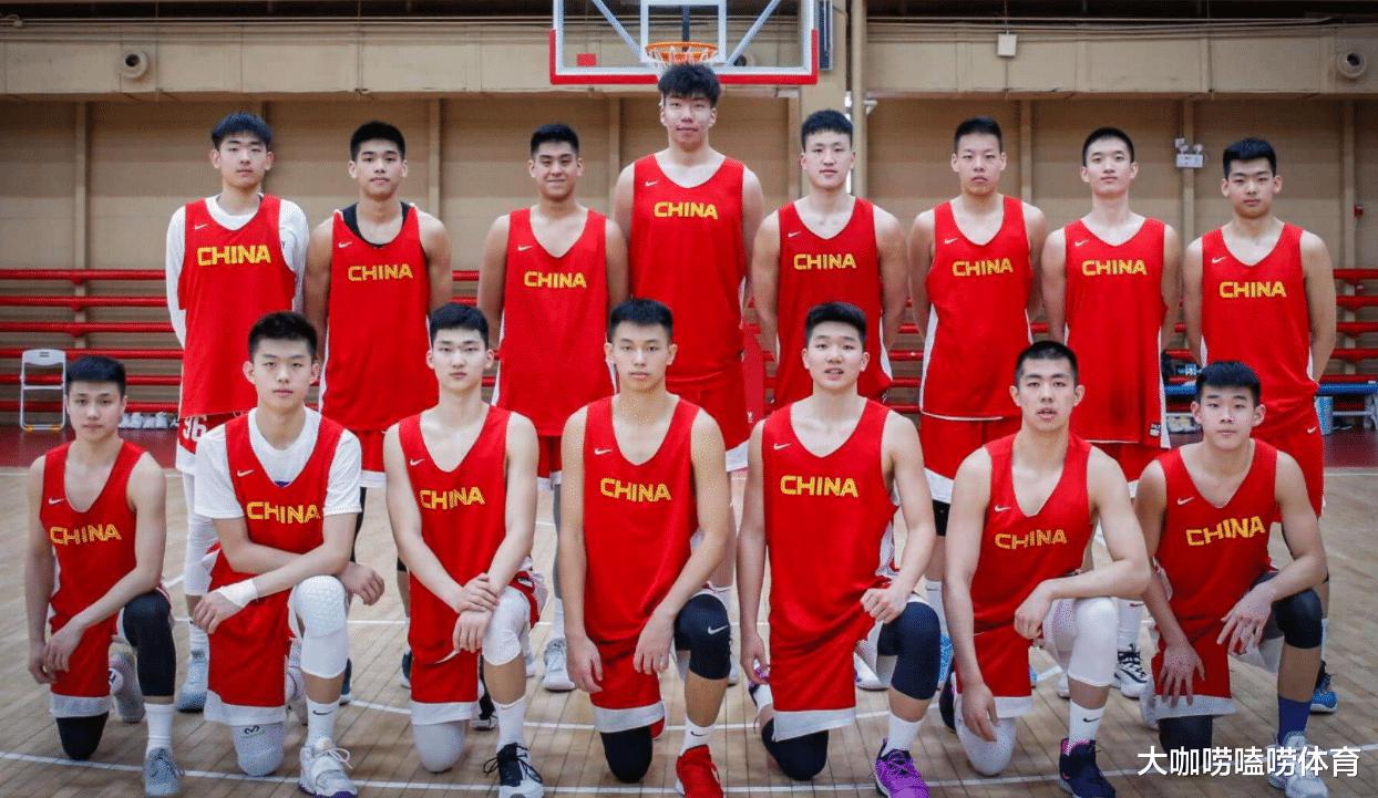 突发！中国男篮当红球星入院治疗，杜锋王牌内线，CBA争冠遭重创(3)