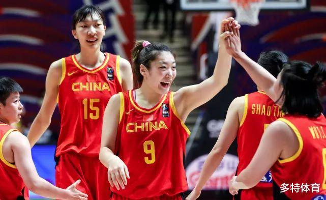 中国篮球速递！女篮出访队伍2人核酸阳性，宏远官宣签国字号悍将(1)