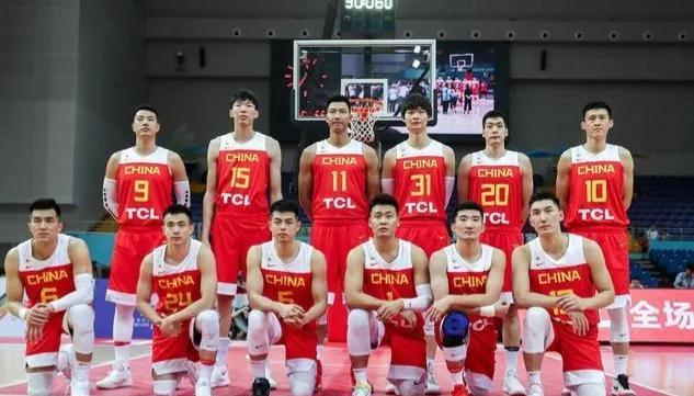 中国男篮历史最强5人！两人世界级，现役一人上榜，一位置最拉跨(1)