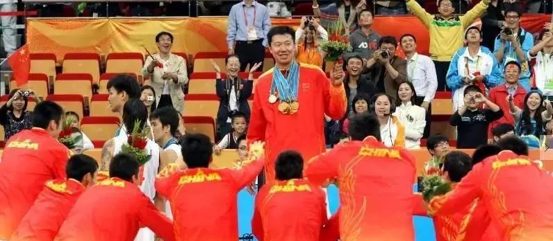 中国男篮历史最强5人！两人世界级，现役一人上榜，一位置最拉跨(3)