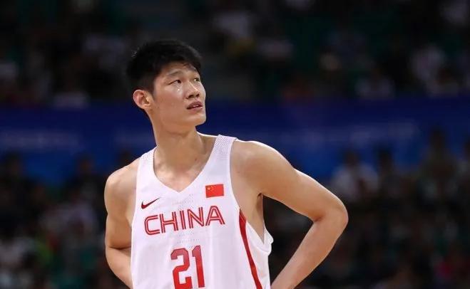 中国男篮历史最强5人！两人世界级，现役一人上榜，一位置最拉跨(7)
