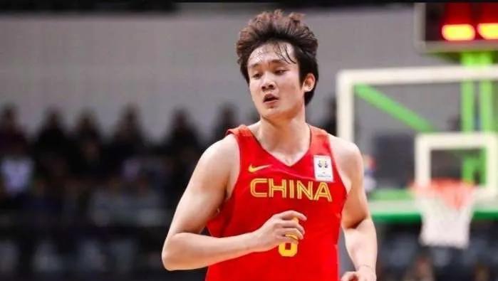 中国男篮历史最强5人！两人世界级，现役一人上榜，一位置最拉跨(10)