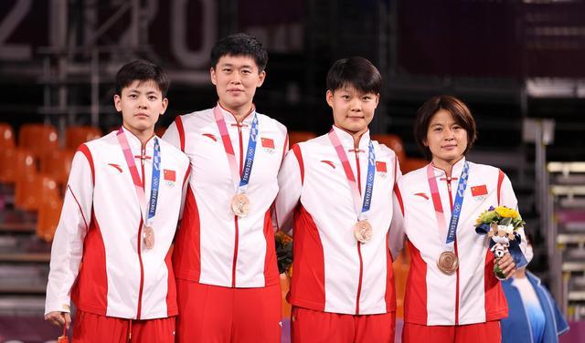 输日本不输士气！卫冕冠军中国三人女篮向金牌发起冲击！(3)