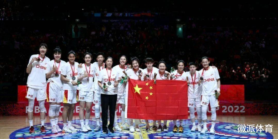 中国女篮内线后继有人！身高2米26天赋不逊韩旭，目标进军WNBA(1)