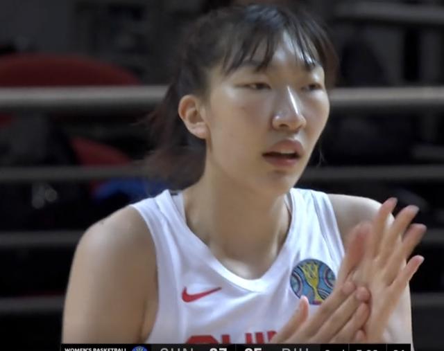 中国女篮好强！19分优势虐波黑，韩旭戏耍WNBA的MVP，李月汝无敌(1)