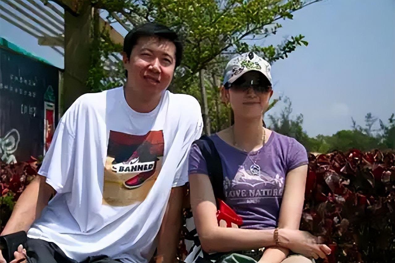 王治郅：中国进NBA第一人，再婚小13岁娇妻，儿子是篮坛小巨人(19)