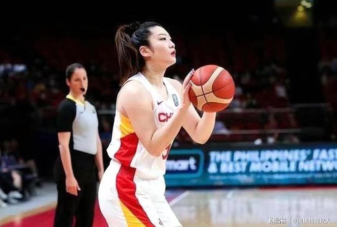 中国女篮的勒布朗，14岁加冕亚青赛得分王，如今成中国女篮领军人(5)