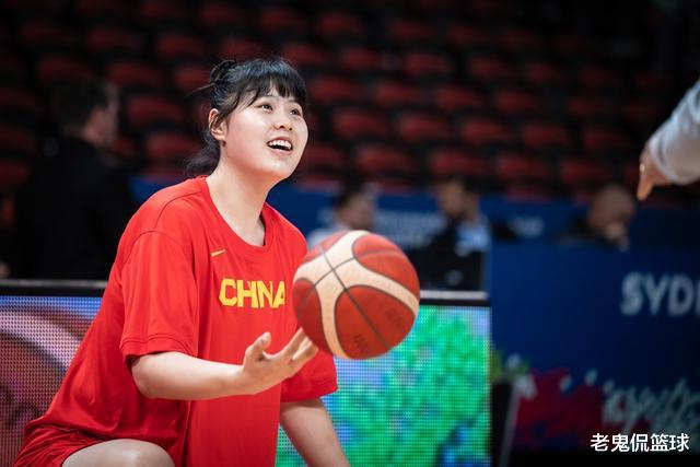 中国女篮5金花逐梦：她俩抵美开练，2人已到澳洲特训，李梦新征程(5)