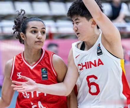 北京时间7月18日17：45，星期二，U19女篮世界杯小组赛第三轮，中国队PK捷(2)