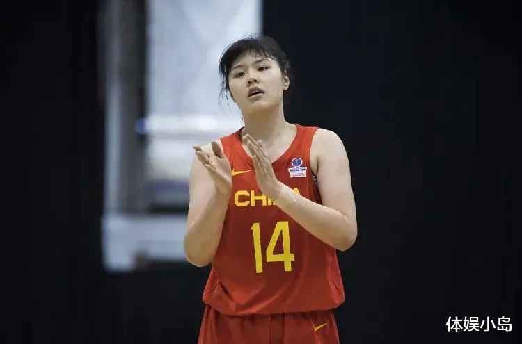 李梦挑战三分纪录，女篮国手离开WCBA，直指联赛弊端(3)