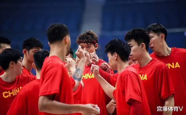 中国男篮名单更新！五人确定离队，杨瀚森加入，郭士强正式卸任(1)