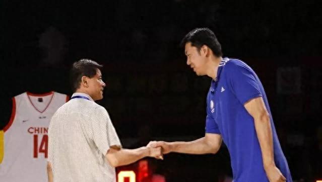 祸害王治郅，逼姚明退役，他凭一己之力让中国篮球倒退二十年(11)