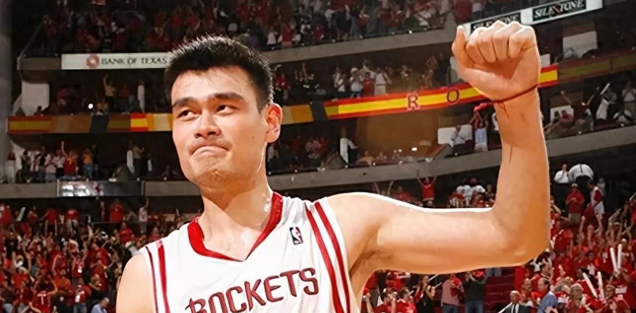 祸害王治郅，逼姚明退役，他凭一己之力让中国篮球倒退二十年(37)