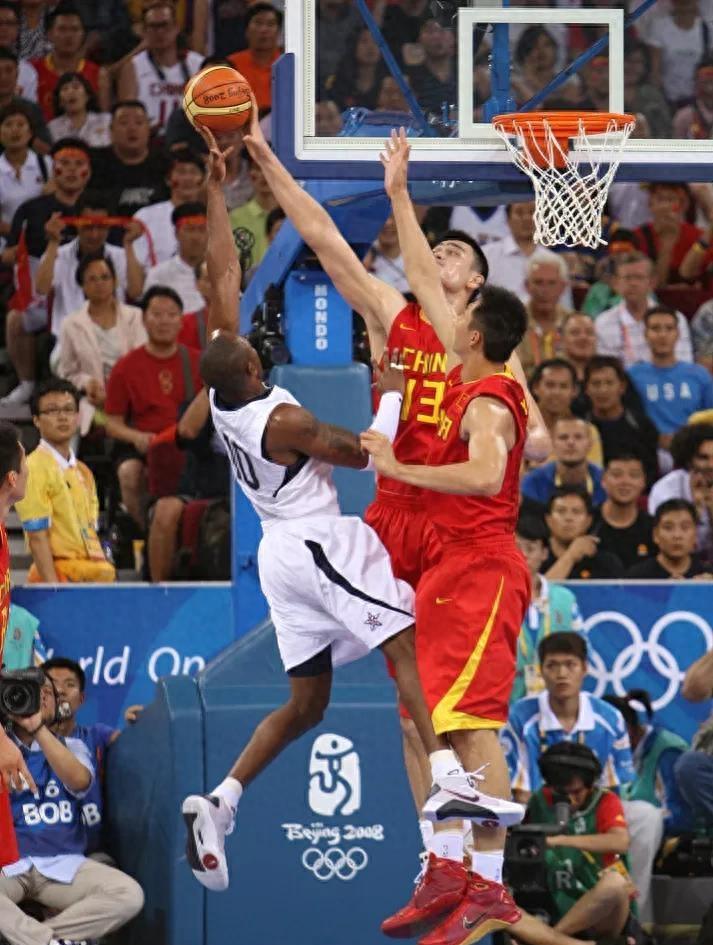 祸害王治郅，逼姚明退役，他凭一己之力让中国篮球倒退二十年(47)
