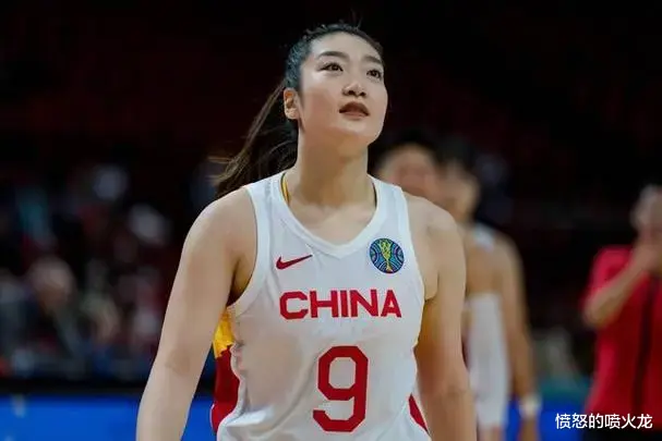李梦的确是中国女篮的一把手(2)