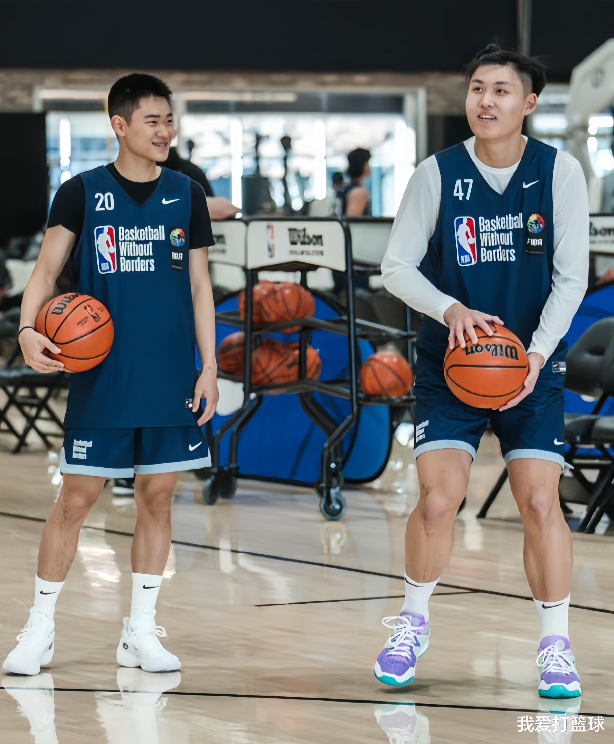 中国男篮再出新星！18岁小将入选篮球峰会，成为第15人，比肩周琦(4)