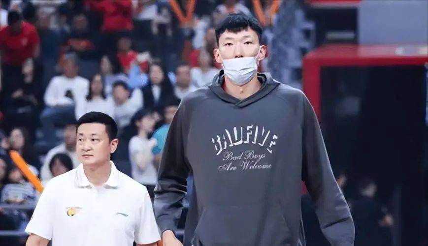 团队篮球！CBA更新MVP榜单，广东0人，辽宁37岁老将入围(4)