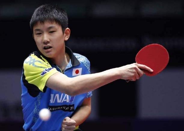 张本智和击败马龙后显低调，日媒却痴人说梦：新的乒乓球之王诞生(3)