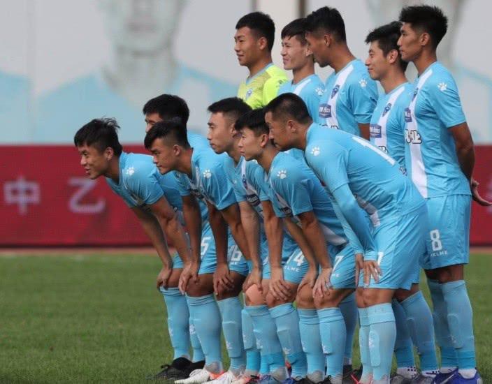 中国足球职业化再遭重创！第10家俱乐部宣布退出，老板已炮轰多日(1)