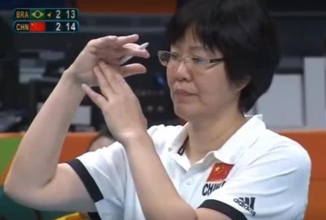 朱婷是中国女排国家队第一国宝吗？球迷纷纷认为还有一人才是！(6)