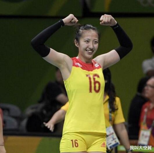 中国女排传喜讯！球队重返世界第一，郎平冲击奥运增添了信心(3)