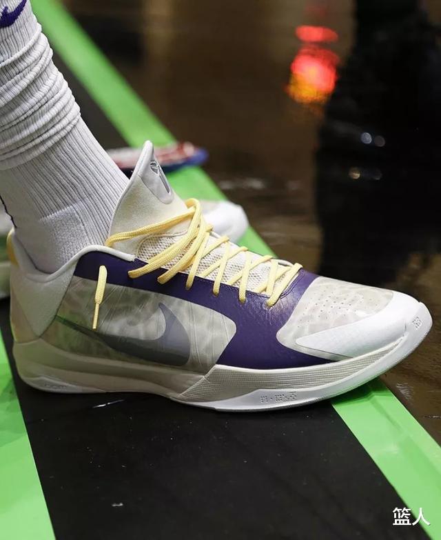 NBA球员上脚：浓眉哥穿Kobe5，海沃德的安踏球鞋很帅！(3)