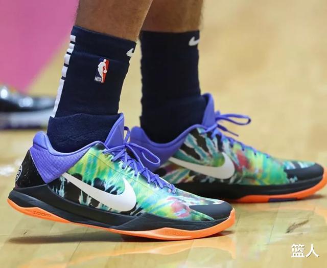 NBA球员上脚：浓眉哥穿Kobe5，海沃德的安踏球鞋很帅！(20)