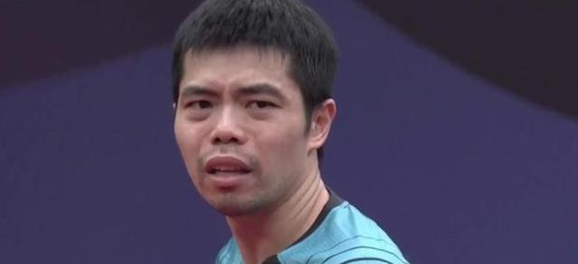 男乒世界杯首胜！39岁世界冠军拒绝爆冷张本智和苦主4-3终于赢了(1)